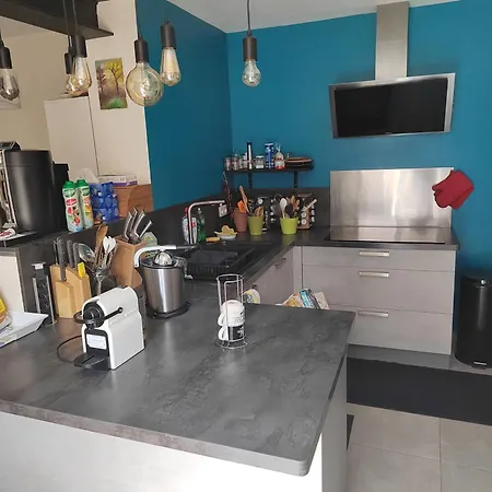 Вилла Maison Proche Centre Avec Piscine